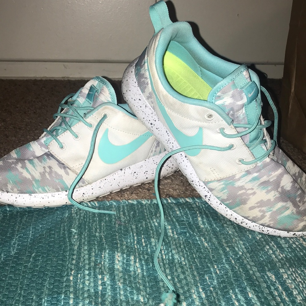 Nike shoes